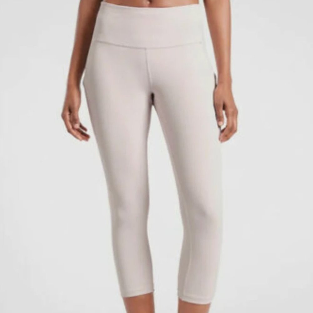 Womens Athleta Ultimate Stash Pocket Capri